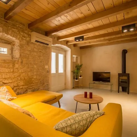 Stonehouse Sepia - 6 Ppl, Centre, Near Split Airport Trogir